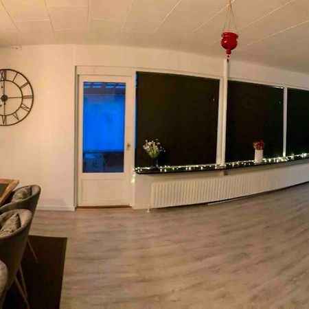 Big Villa In Stege Near Mons Klint With Trampolin Екстериор снимка